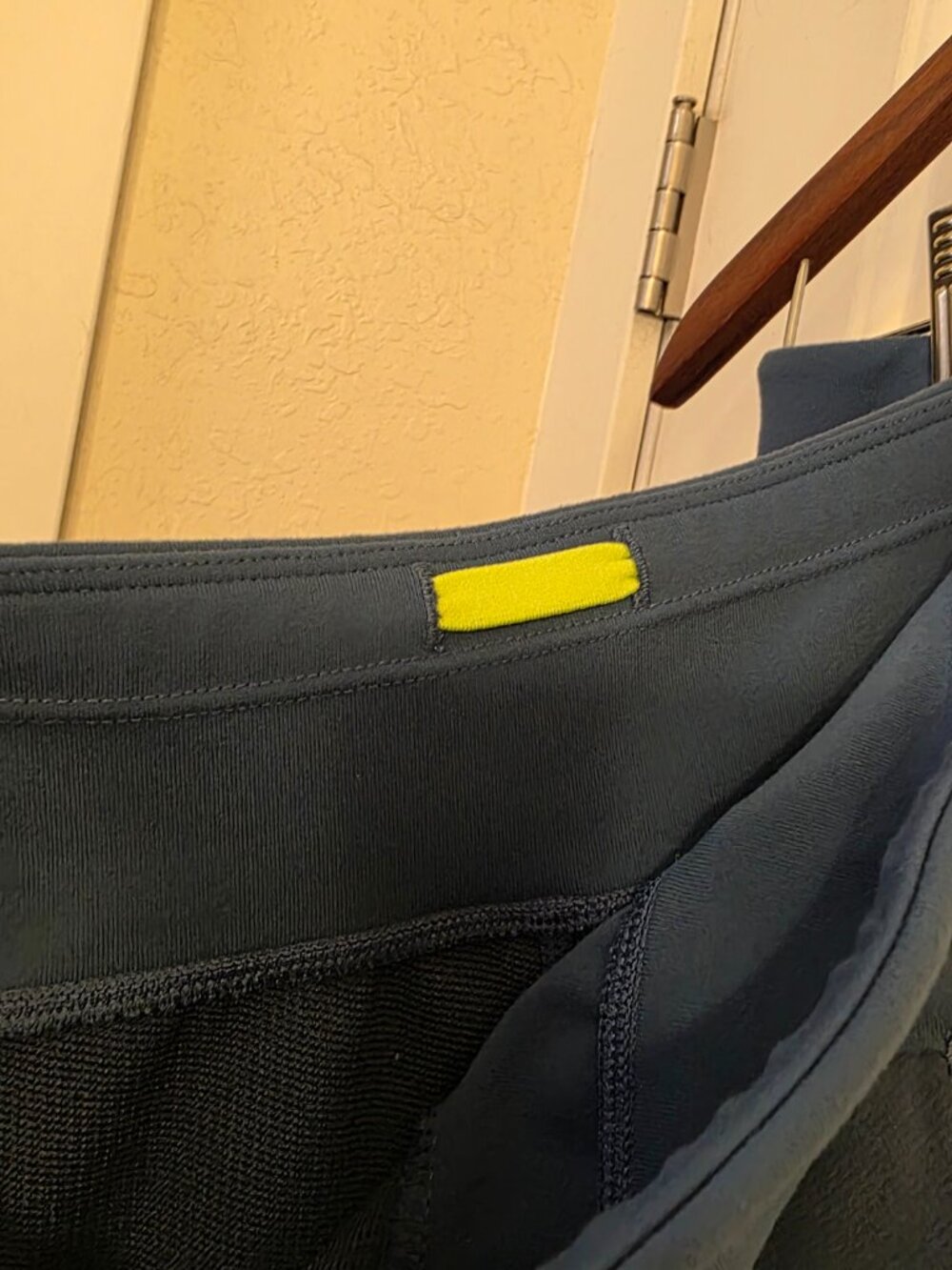 Sylvan Hybrid Hiking Joggers - Large - Picture 7 of 11